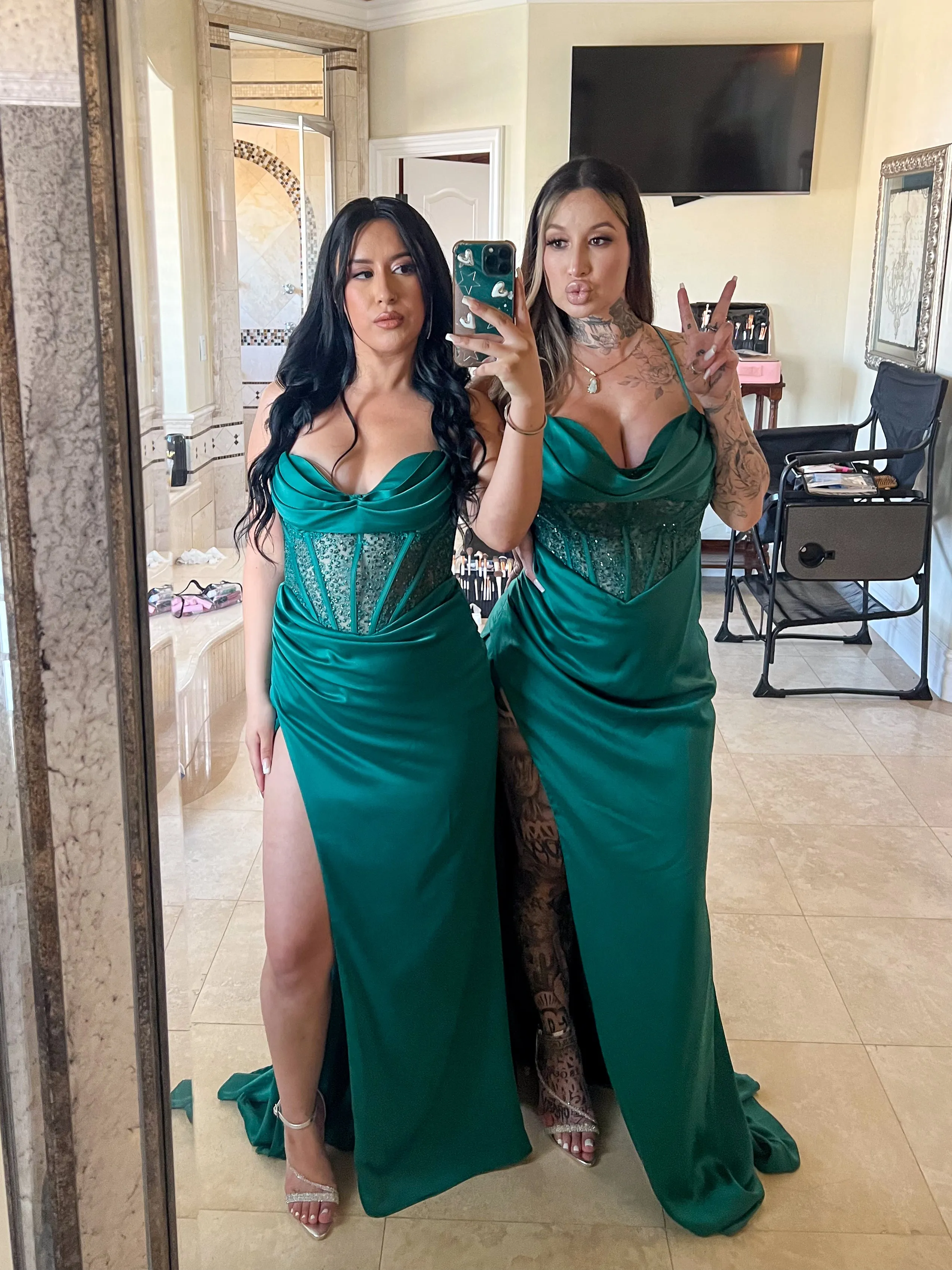 Alexis Dress (Emerald)
