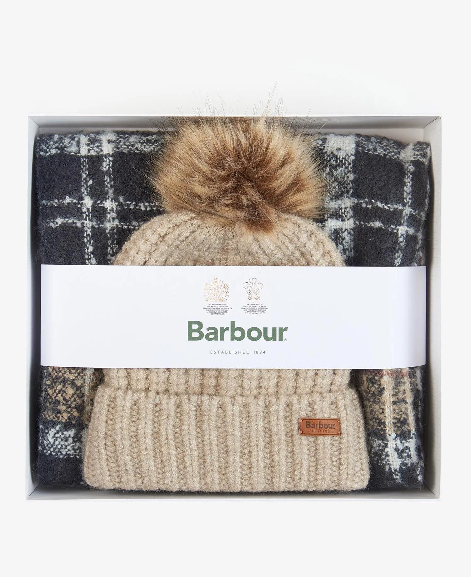 Barbour Saltburn Beanie & Tartan Scarf Set