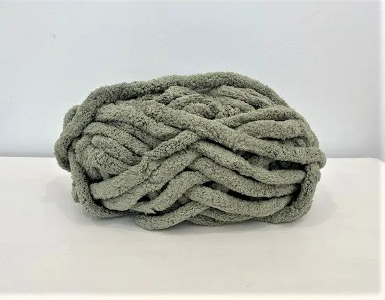 Chenille Yarn DIY Knit Kit - Baby Sleeping Bag