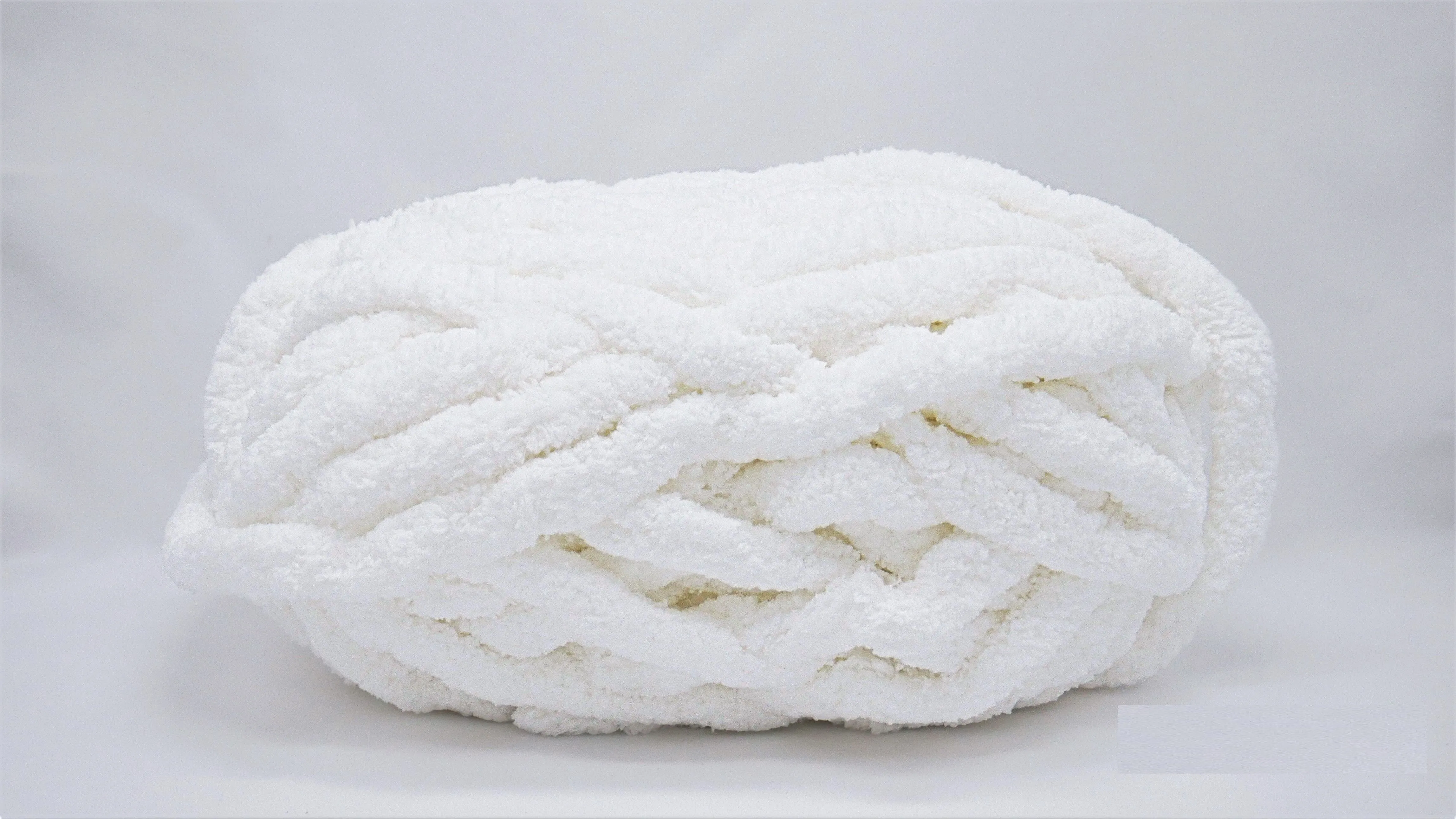 Chenille Yarn DIY Knit Kit - Baby Sleeping Bag
