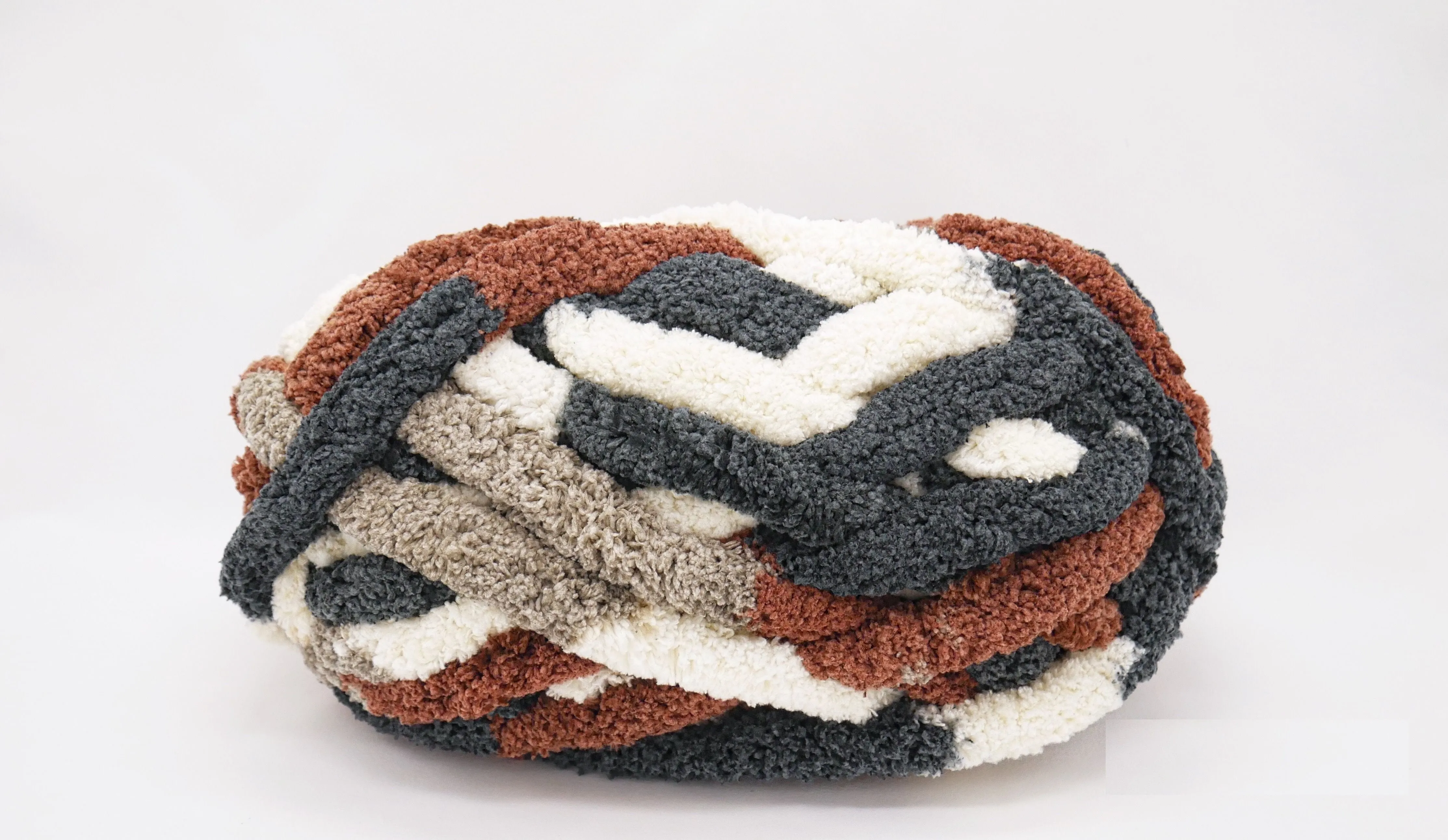 Chenille Yarn DIY Knit Kit - Baby Sleeping Bag