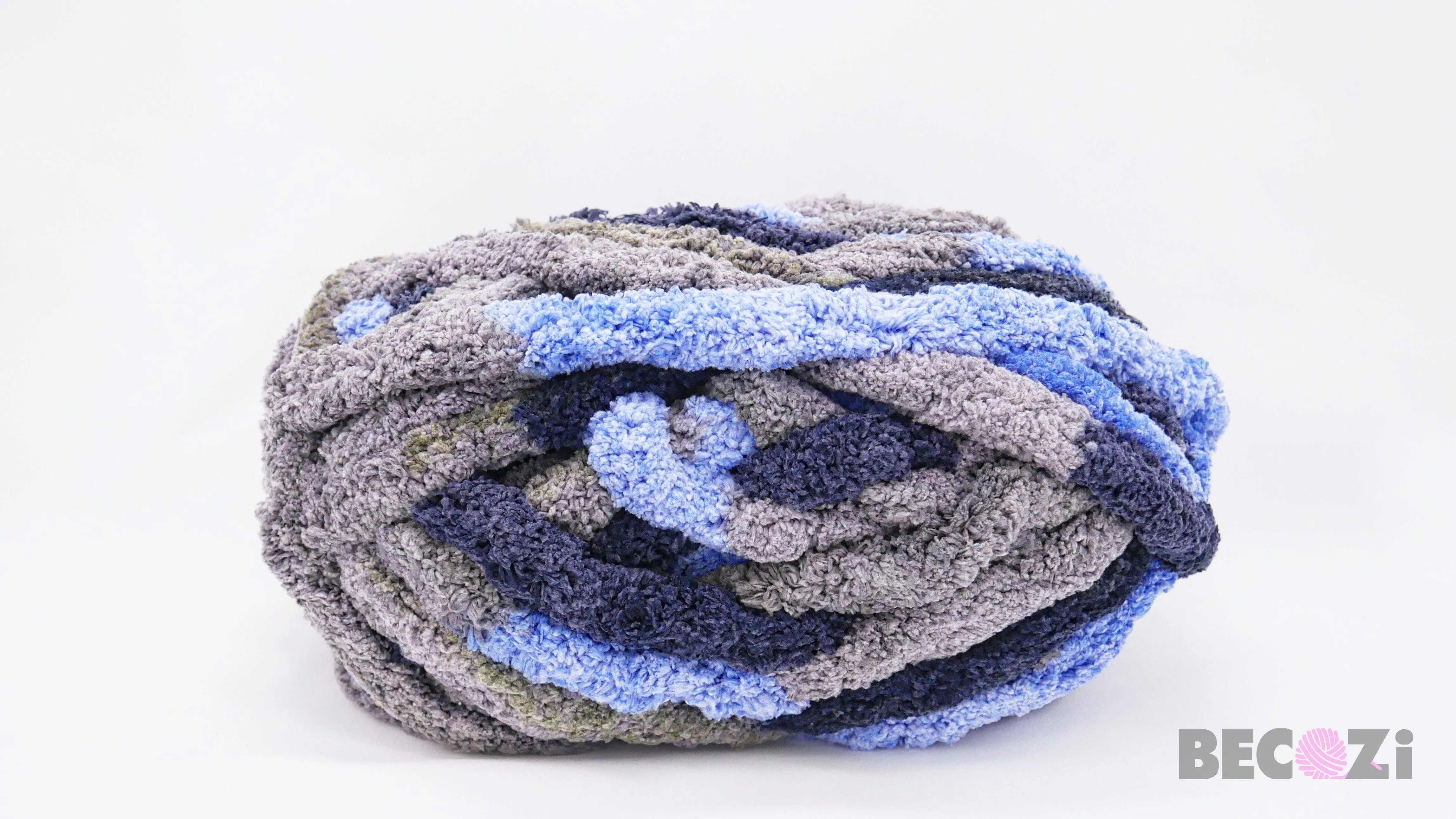 Chenille Yarn DIY Knit Kit - Baby Sleeping Bag