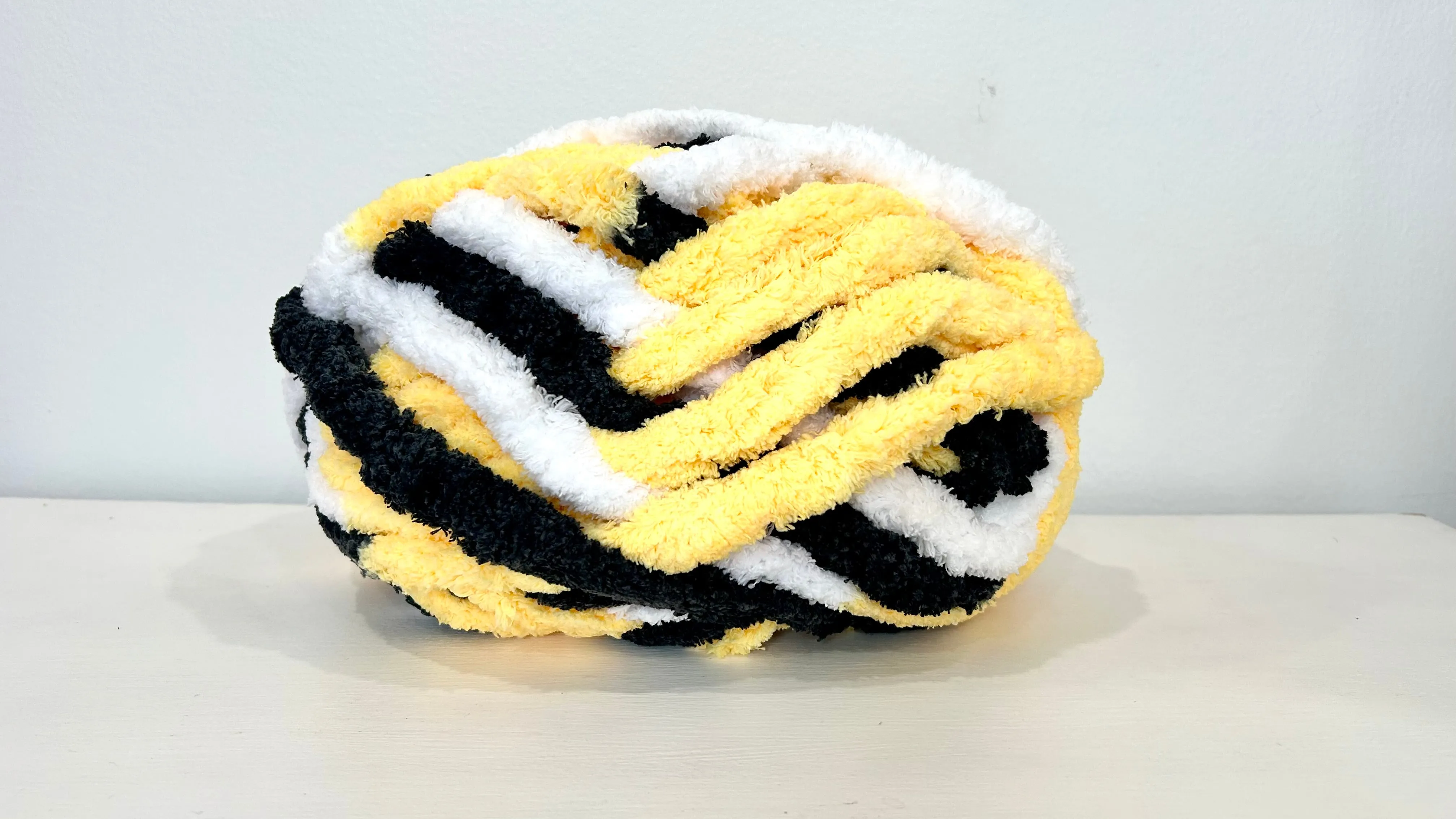 Chenille Yarn DIY Knit Kit - Baby Sleeping Bag