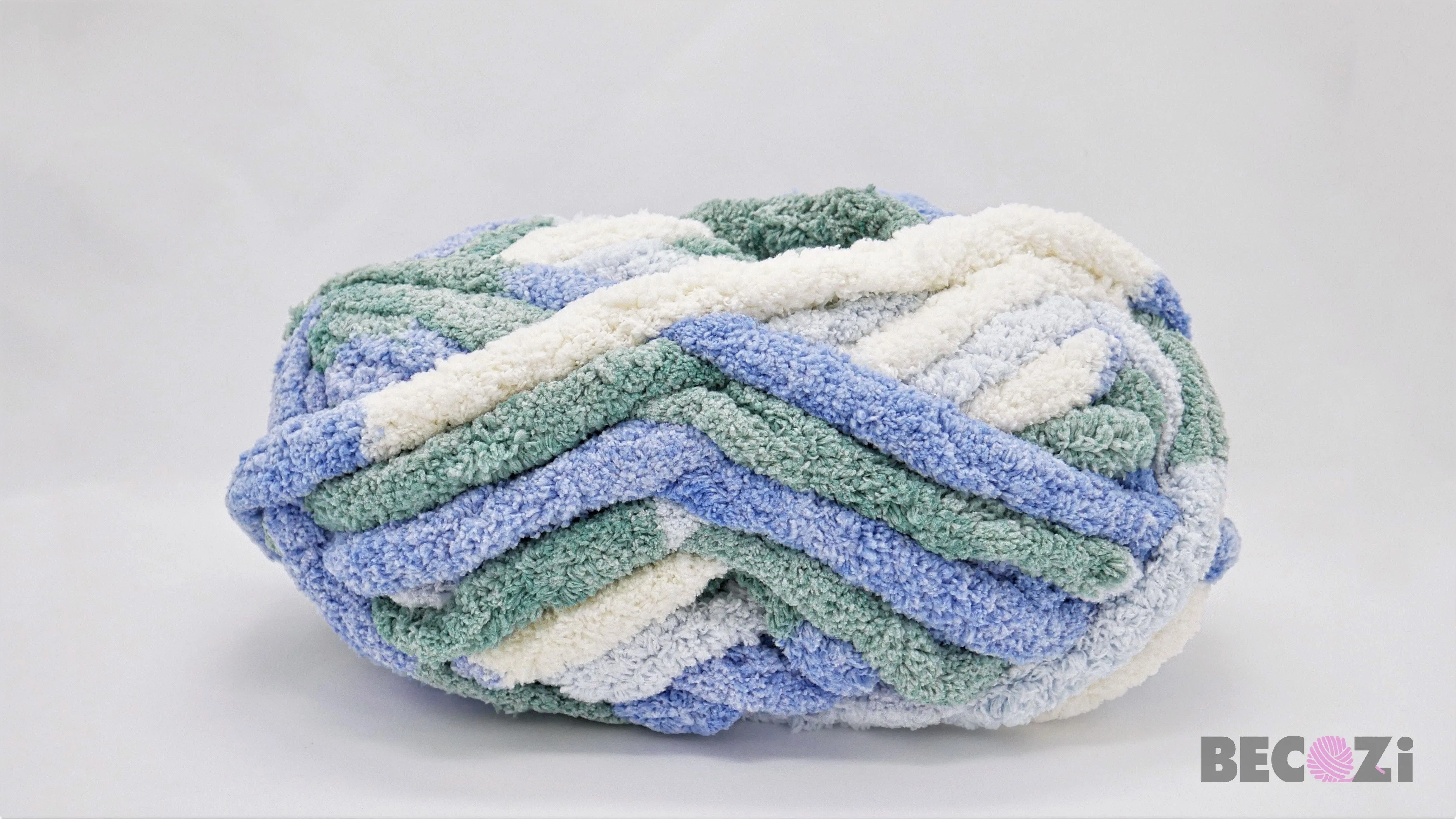 Chenille Yarn DIY Knit Kit - Baby Sleeping Bag