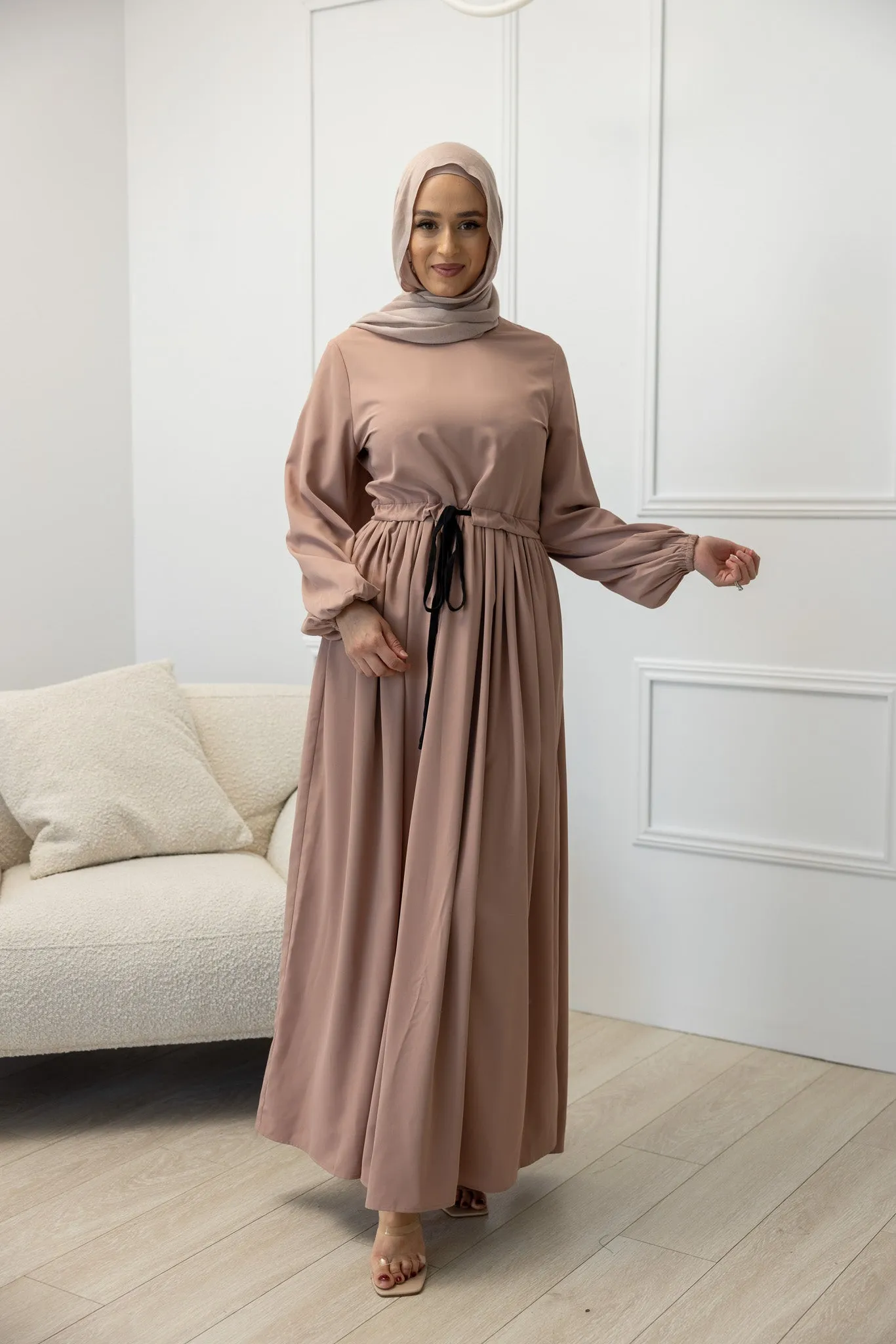 Dalal Drawstring Pleat Abaya