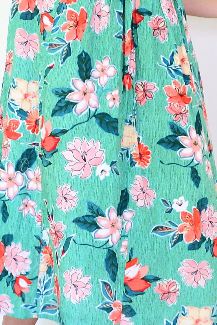 Kaleici Pleated Dress