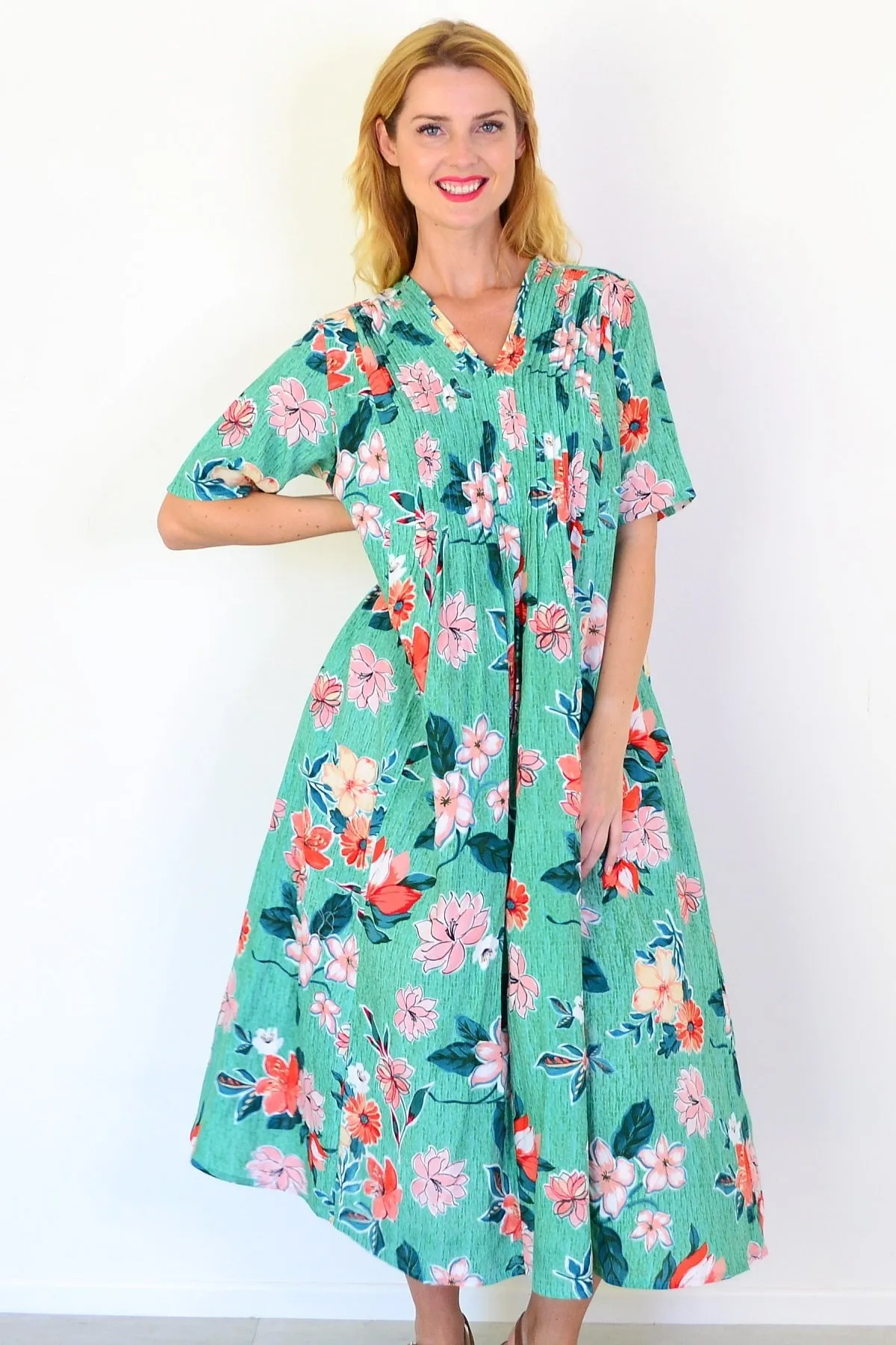 Kaleici Pleated Dress