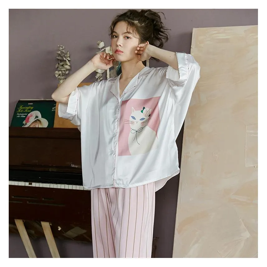 Loose Cartoon Print Women Pajamas Bat Sleeve Long Sleeve Trousers Suit Pijama