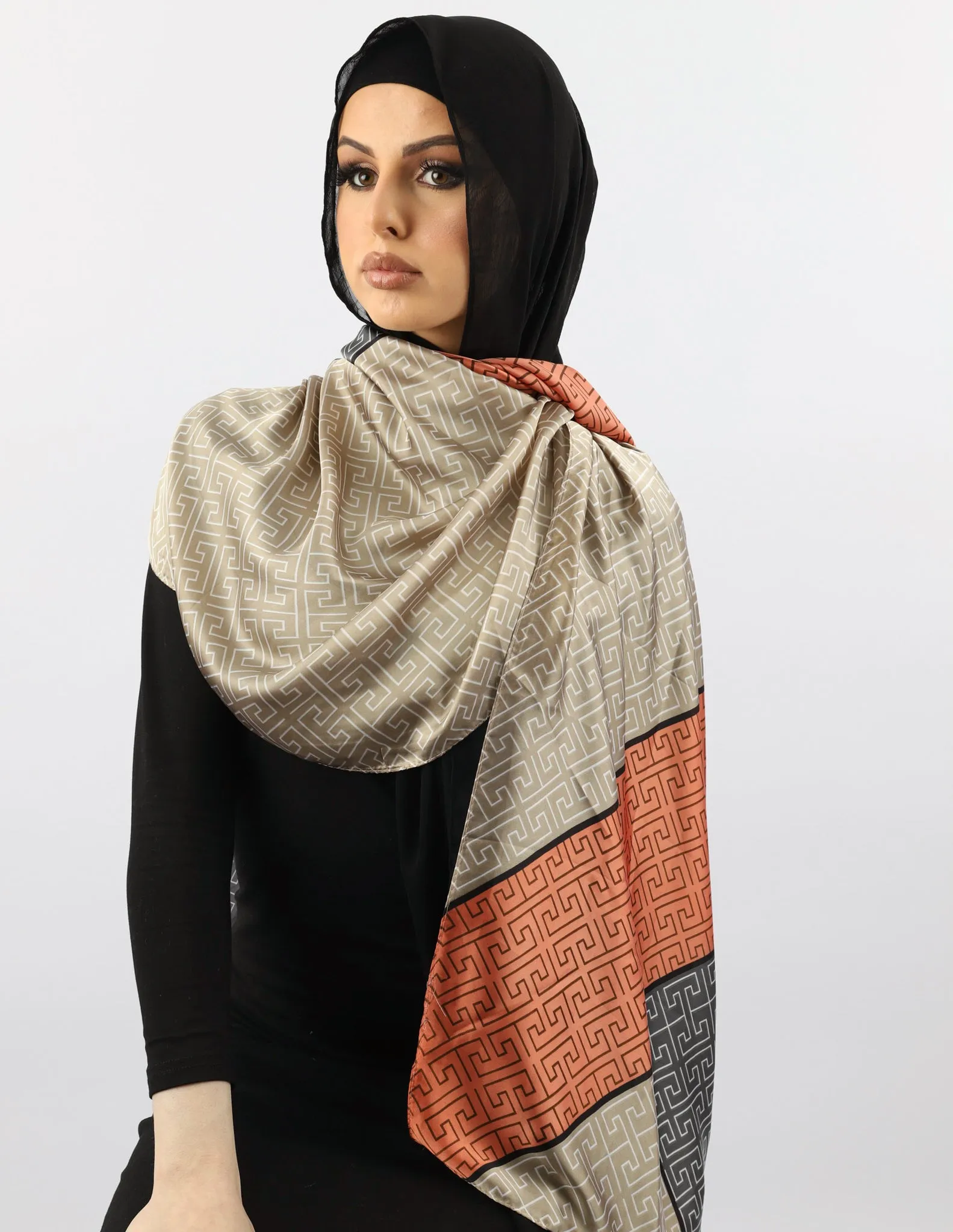 Maggy Winter Shawl