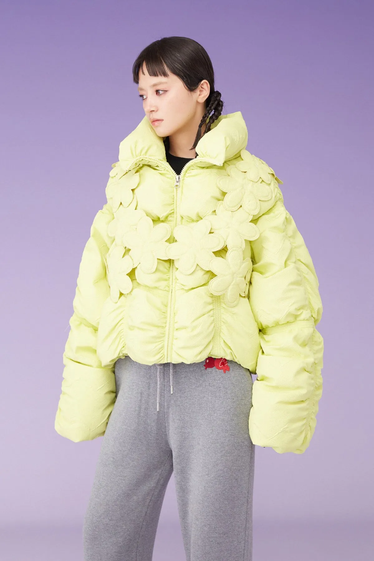 Mukzin | 3D Floral Cropped Down Coat
