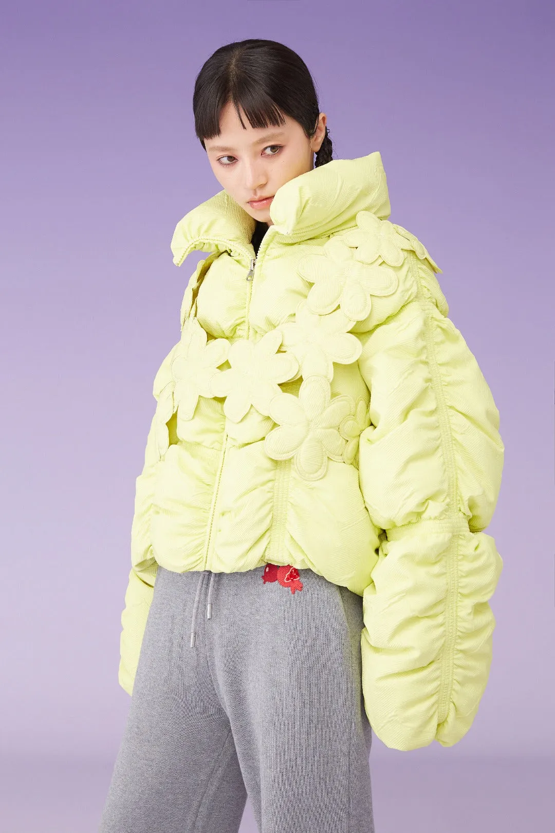 Mukzin | 3D Floral Cropped Down Coat