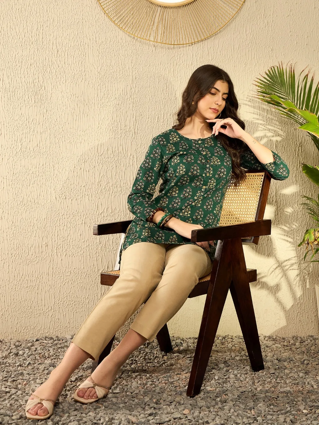 Women Green Cotton Blend Ethnic Motifs Printed Regular Tunic